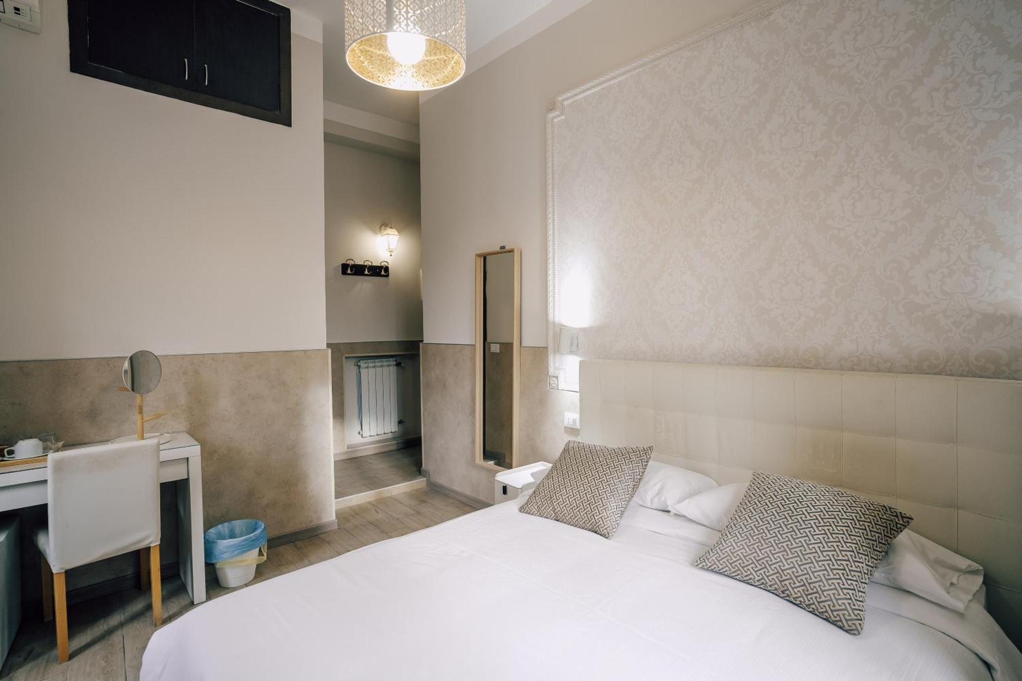Mirabilia House Hotel โรม ภายนอก รูปภาพ