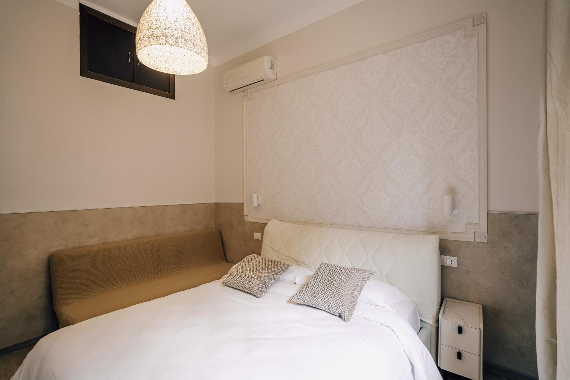 Mirabilia House Hotel โรม ภายนอก รูปภาพ